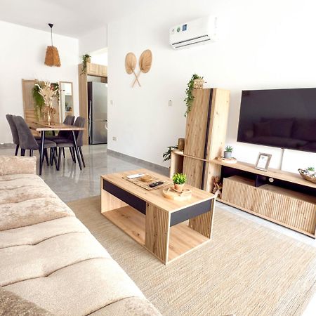 Coastal Getaway Apartment Ларнака Екстериор снимка