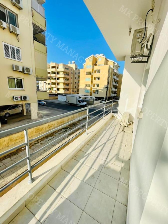 Coastal Getaway Apartment Ларнака Екстериор снимка