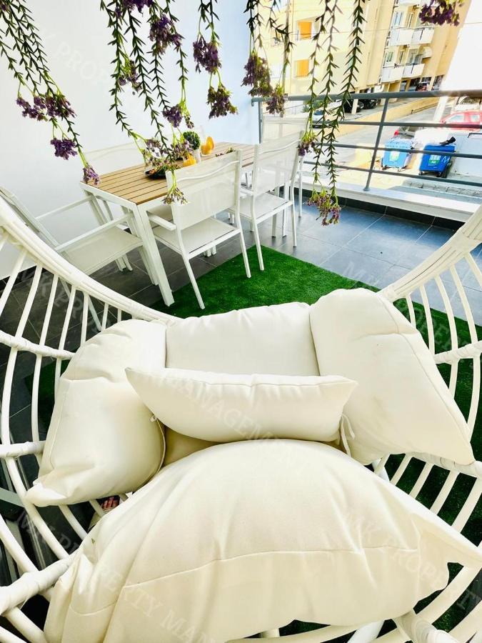 Coastal Getaway Apartment Ларнака Екстериор снимка