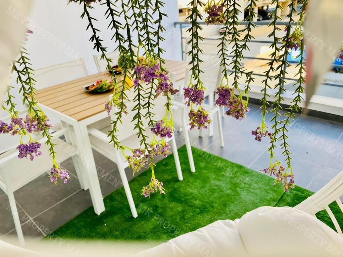 Coastal Getaway Apartment Ларнака Екстериор снимка