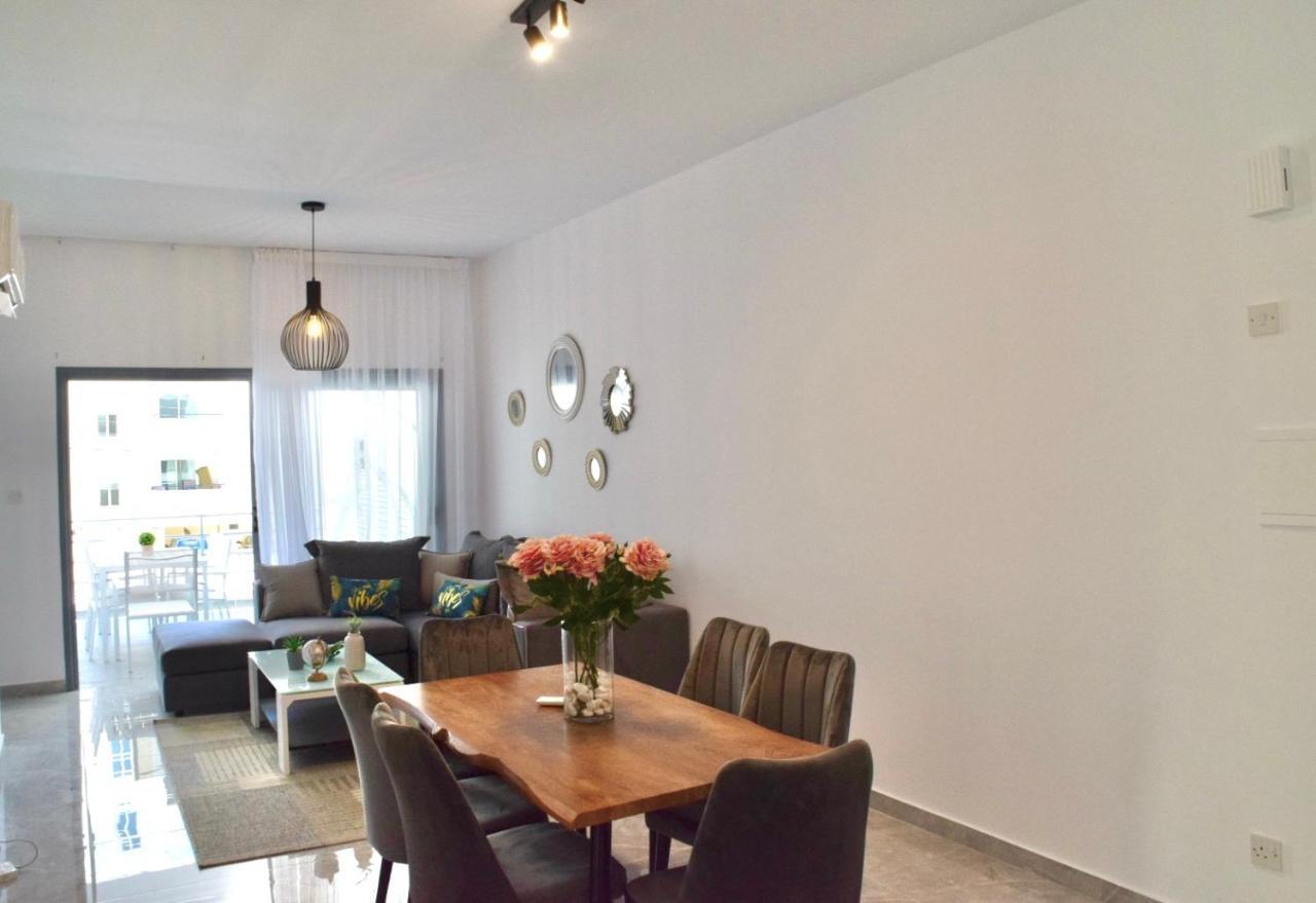 Coastal Getaway Apartment Ларнака Екстериор снимка