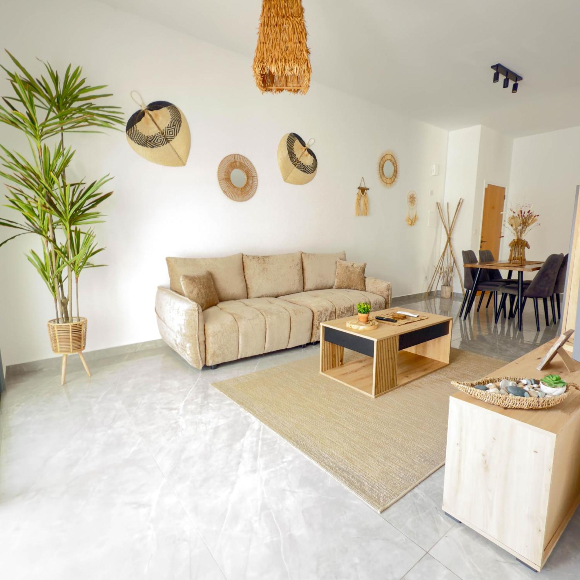 Coastal Getaway Apartment Ларнака Екстериор снимка