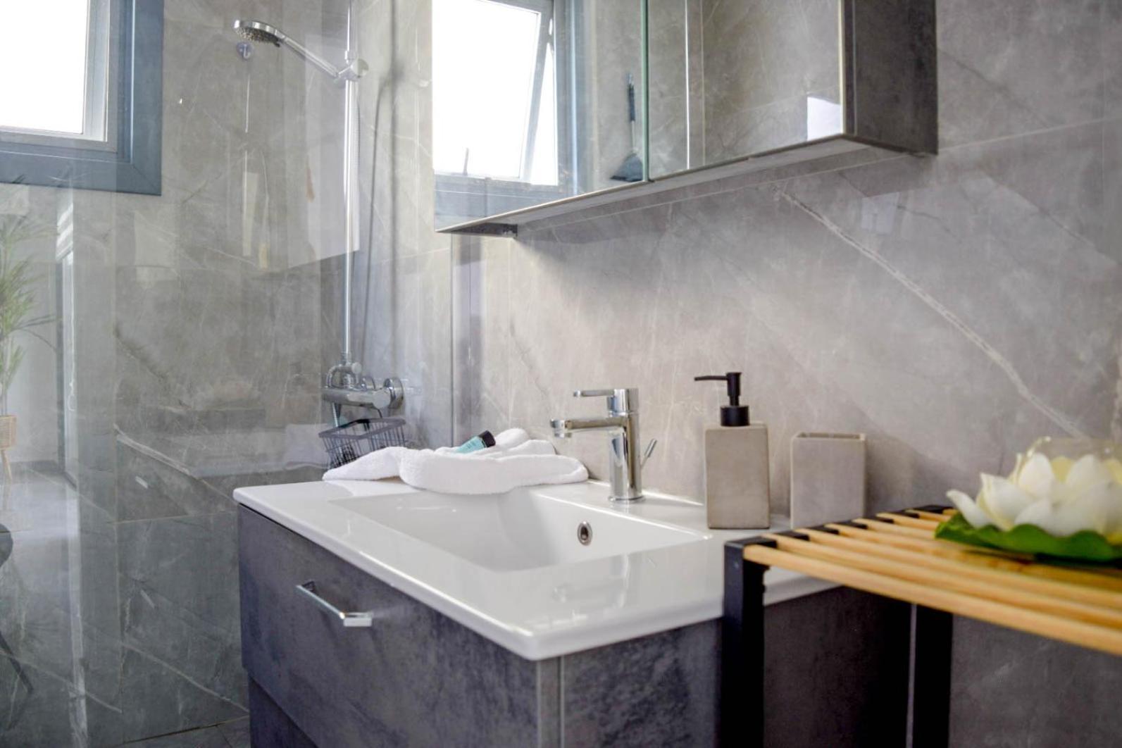 Coastal Getaway Apartment Ларнака Екстериор снимка